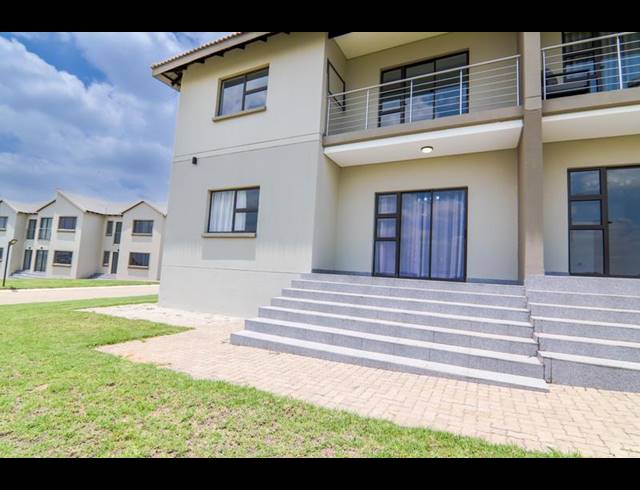 2 BEDROOM TOWNHOUSE FOR SALE IN NOORDWYK